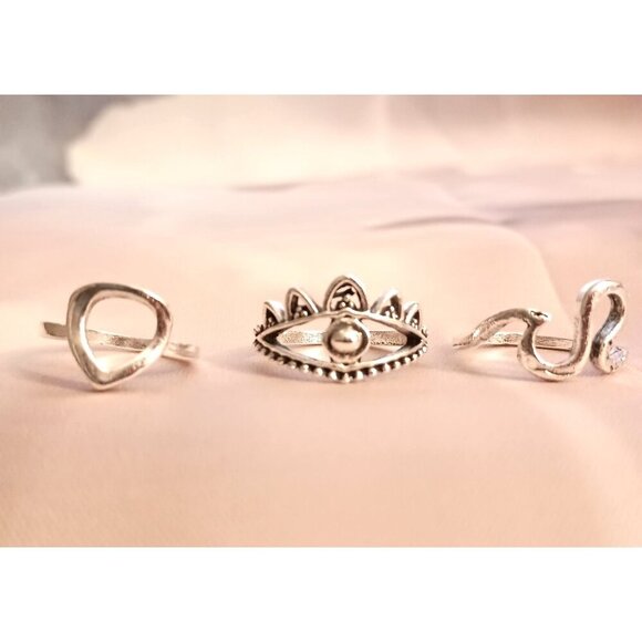 3-Piece Silver Boho Ring Set Midi & Statement Sizes 7 & 4 NWT in Box Gift - Picture 3 of 5